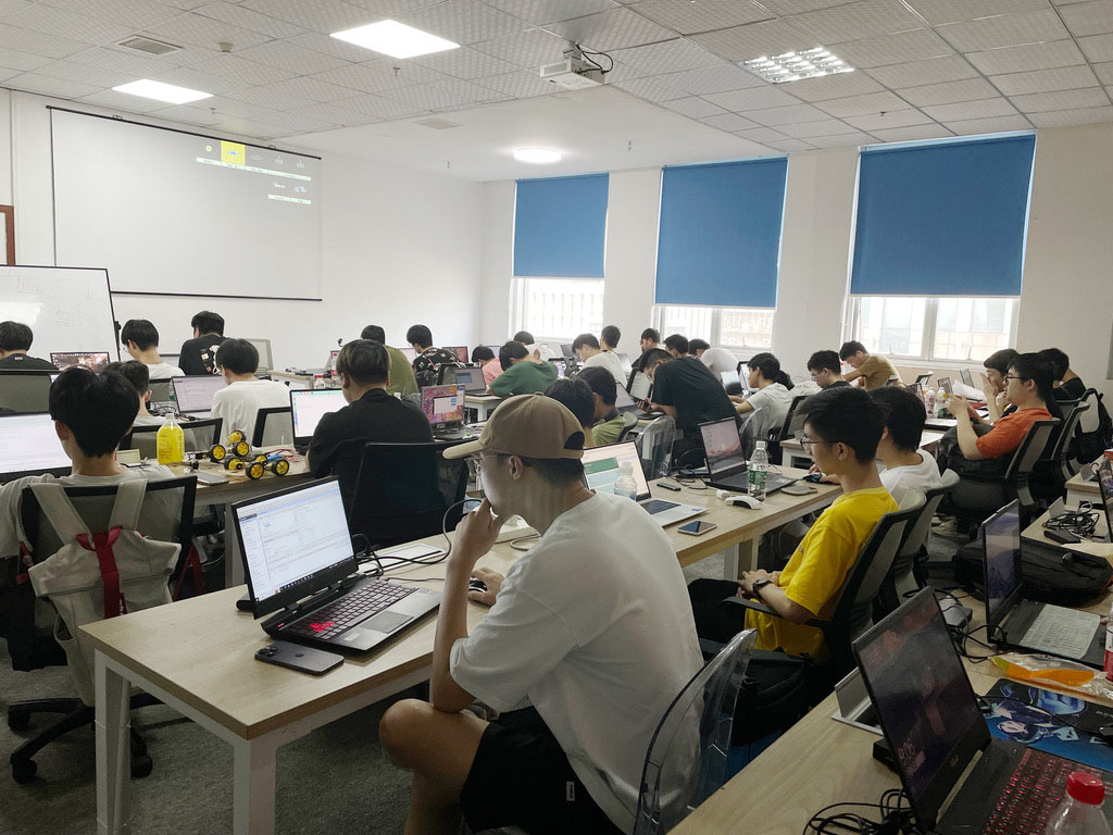 FPGA培训学员高薪就业数据图表