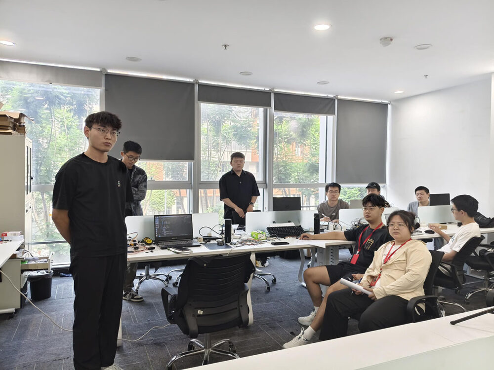 双非本科张同学获得头部通信企业高薪 offer